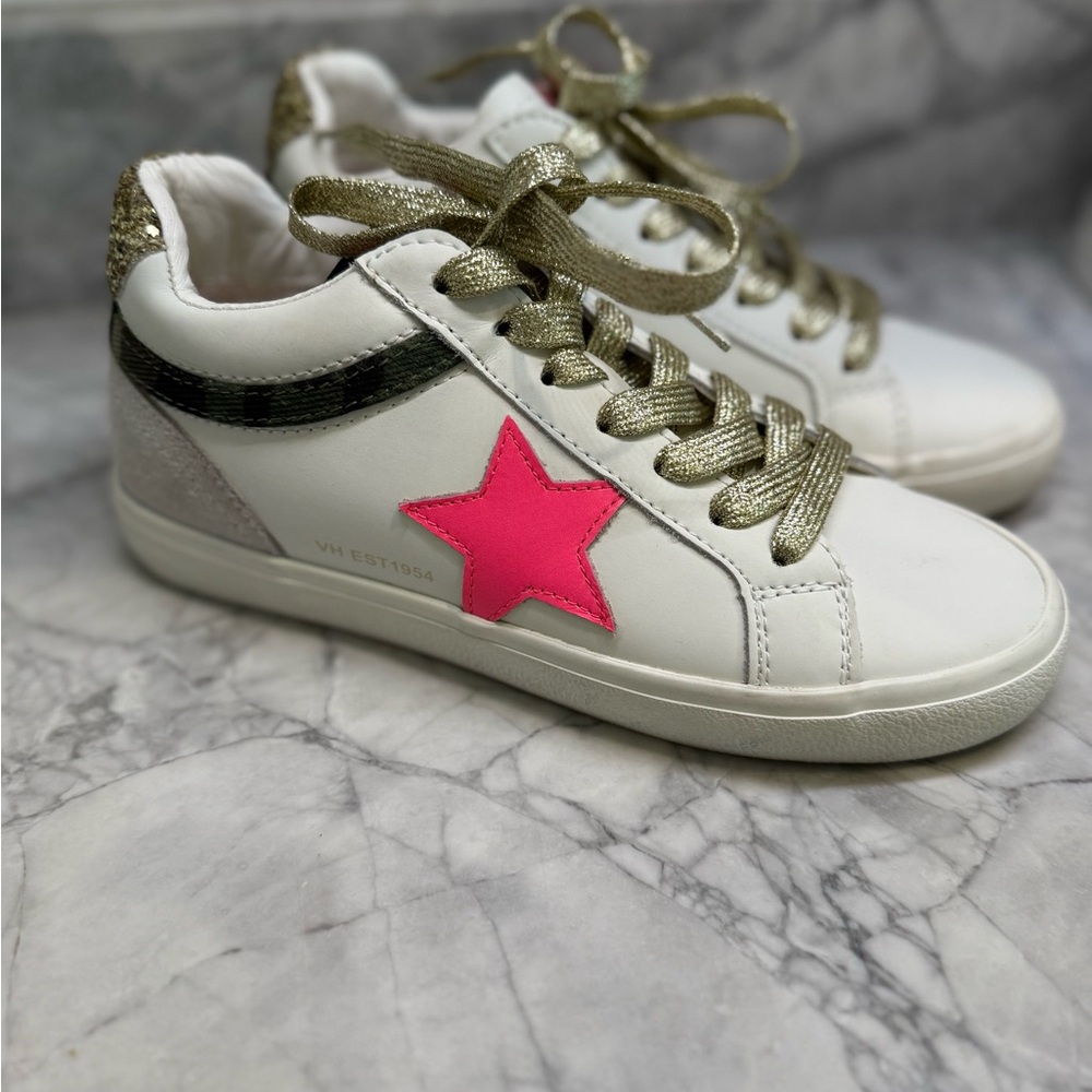 Vintage Havana White and Pink Star Sneakers